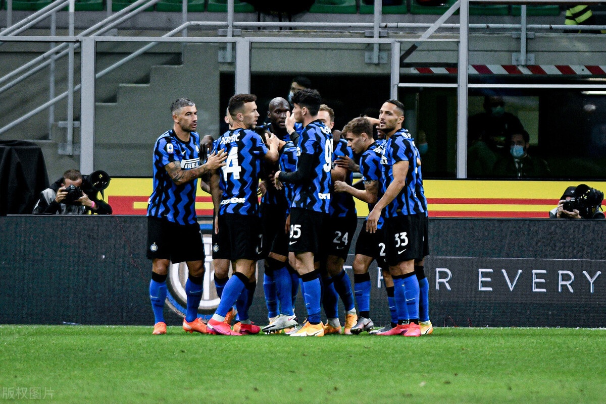 荷兰逆转阿根廷，孔蒂三分雨点燃全场