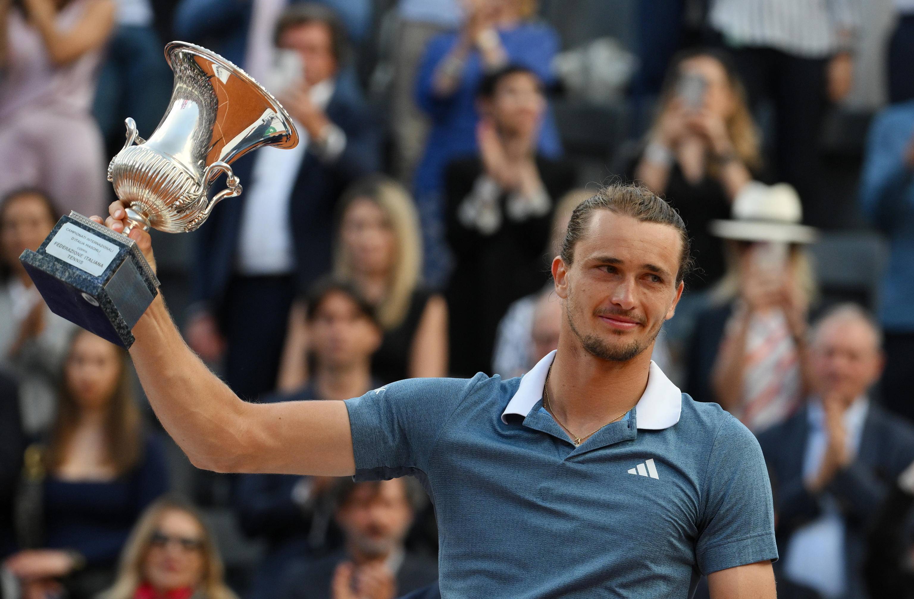 爱游戏大厅-年终总决赛力克戴维斯杯，兹维列夫关键制胜