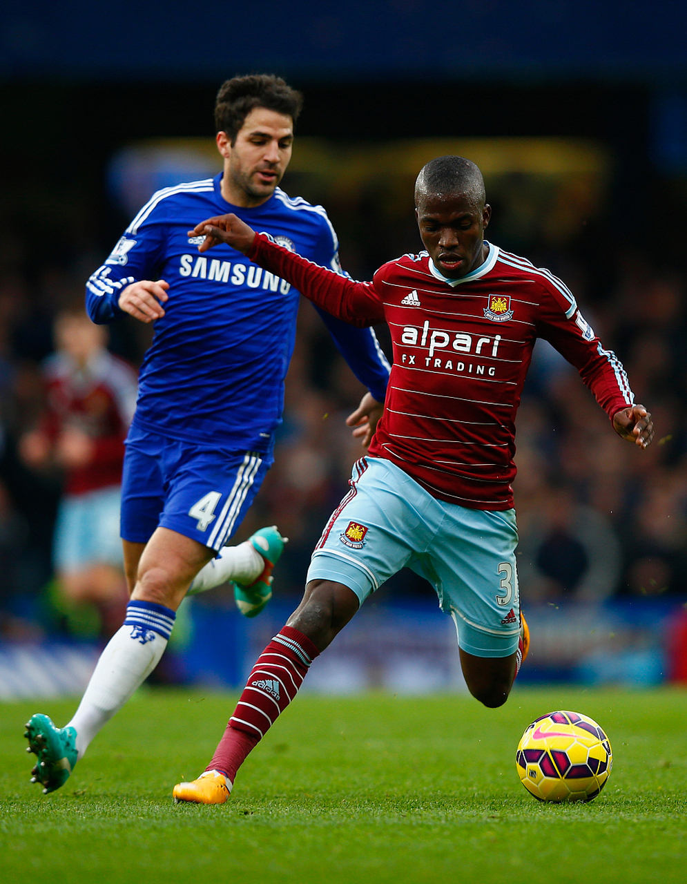 爱游戏在线-切尔西绝杀AC米兰，戈麦斯统治全场