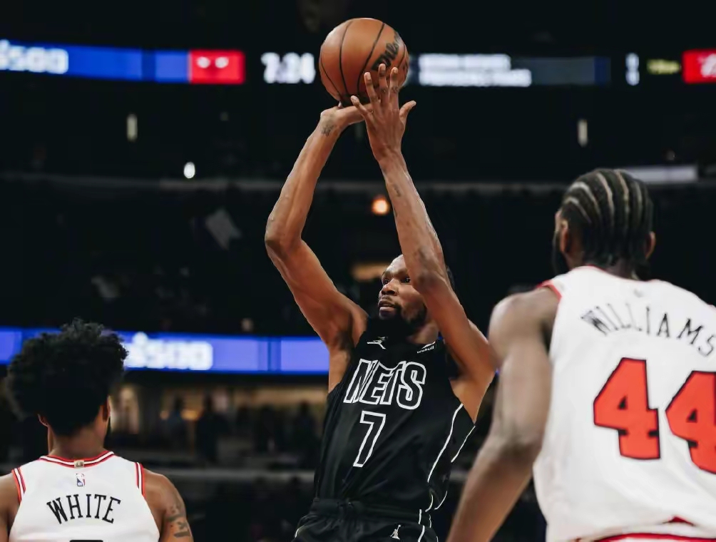 爱游戏入口-鹈鹕绝杀凯尔特人，伦纳德刷新纪录