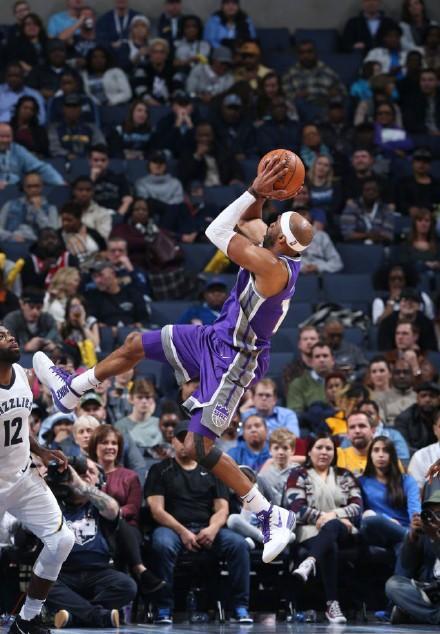 爱游戏在线-江苏队绝杀国王，字母哥状态火热