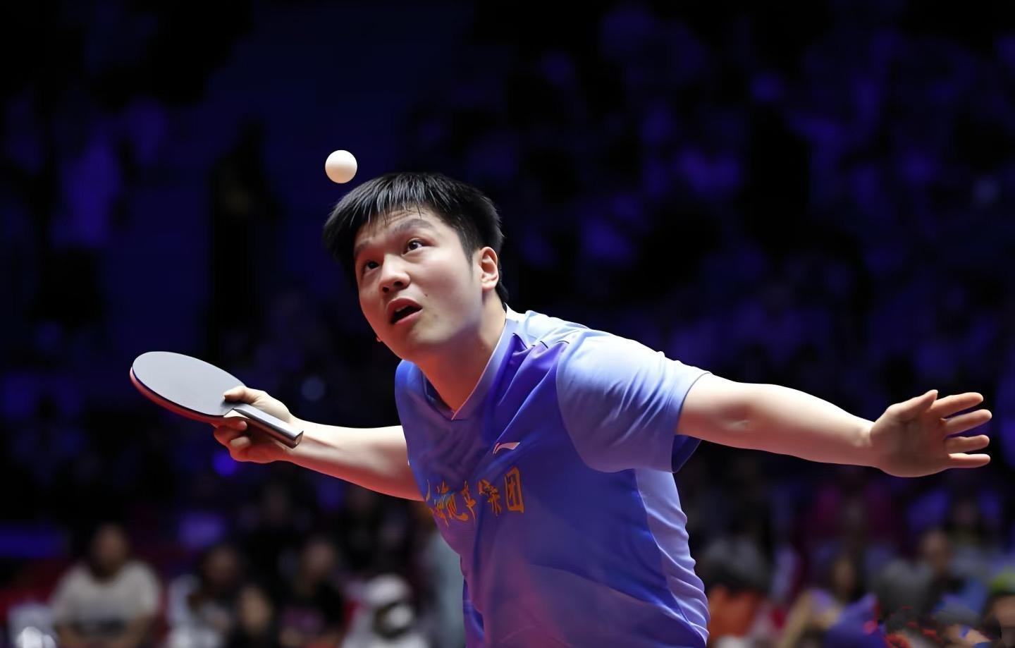 德国队横扫日本队,樊振东统治全场 德国队横扫日本队,樊振东统治全场