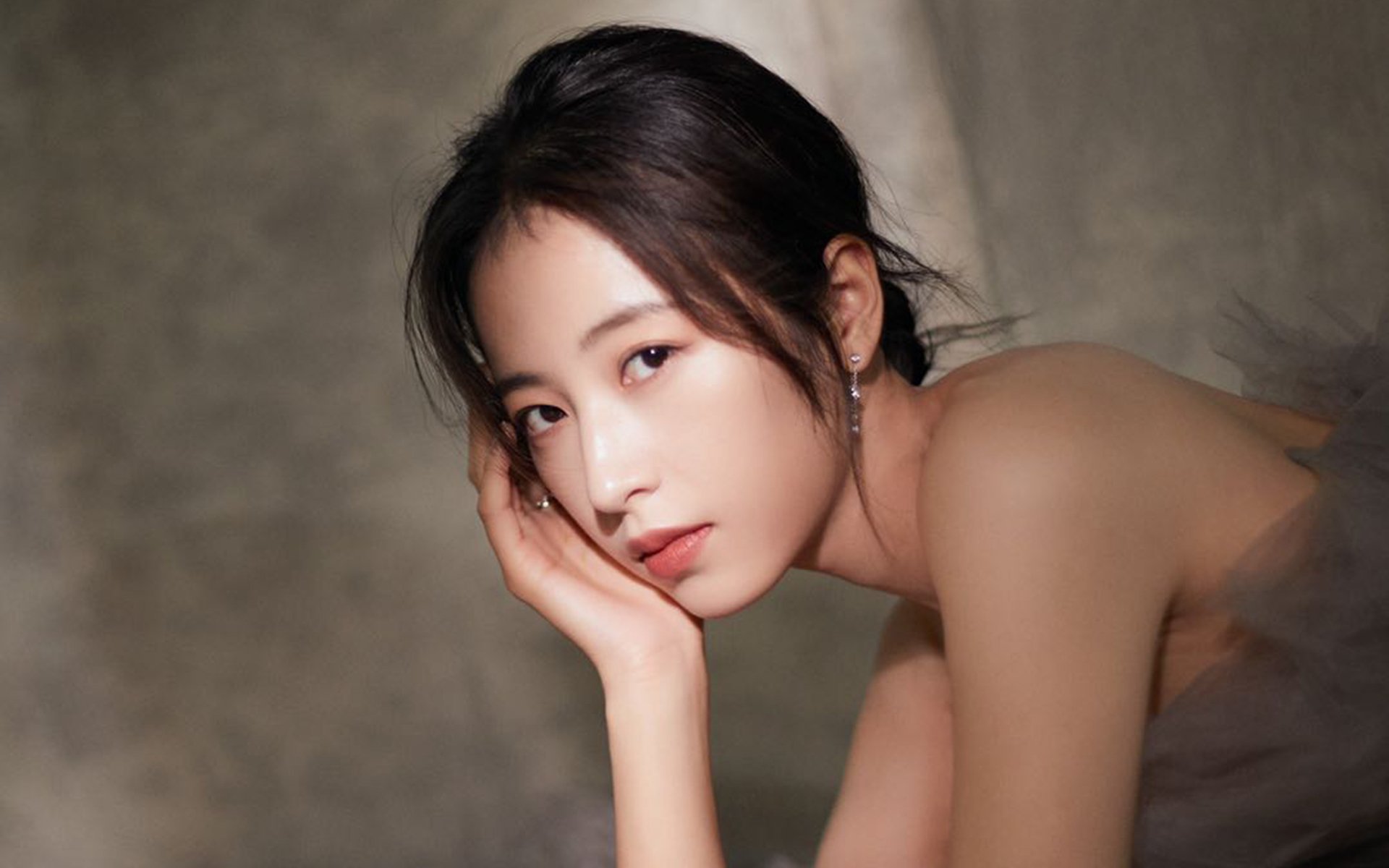 爱游戏官方入口-东京暴风雨前的宁静，中国队以压顶之势横扫日本，陈雨菲关键一役定乾坤