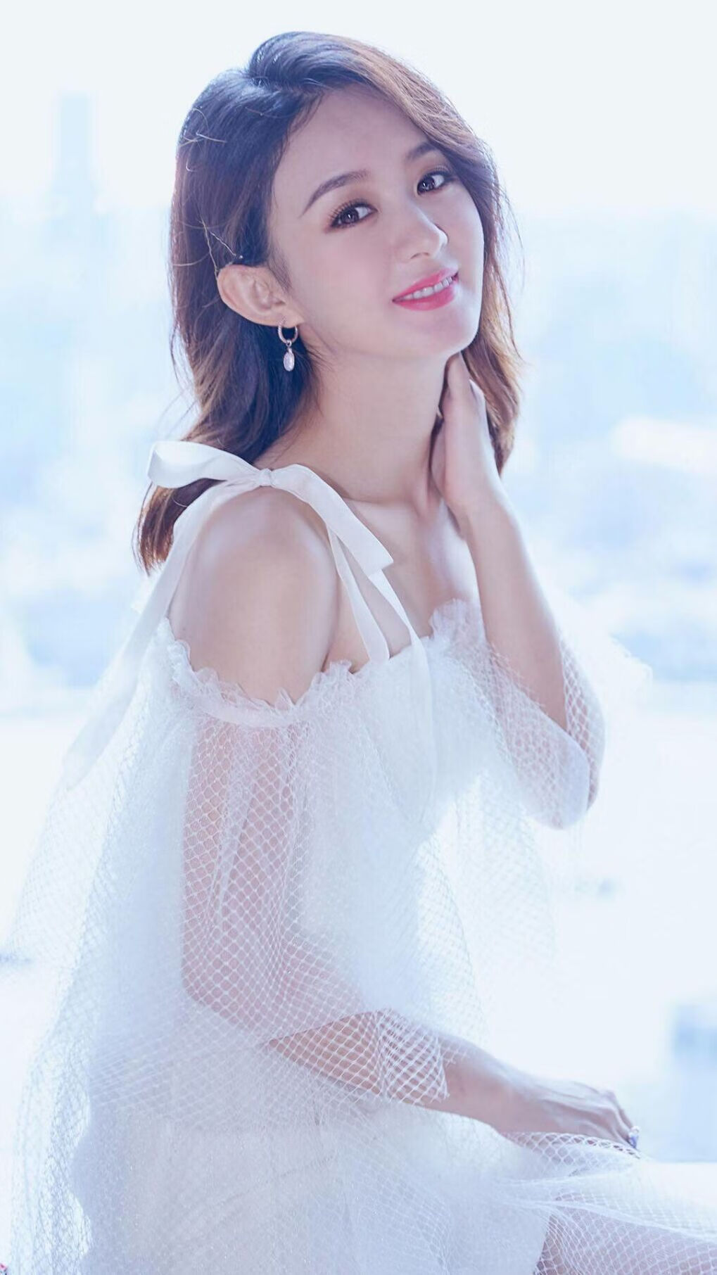 爱游戏大厅-平行宇宙的篮球革命，当广东队封锁马刺，范弗利特成为历史重写者