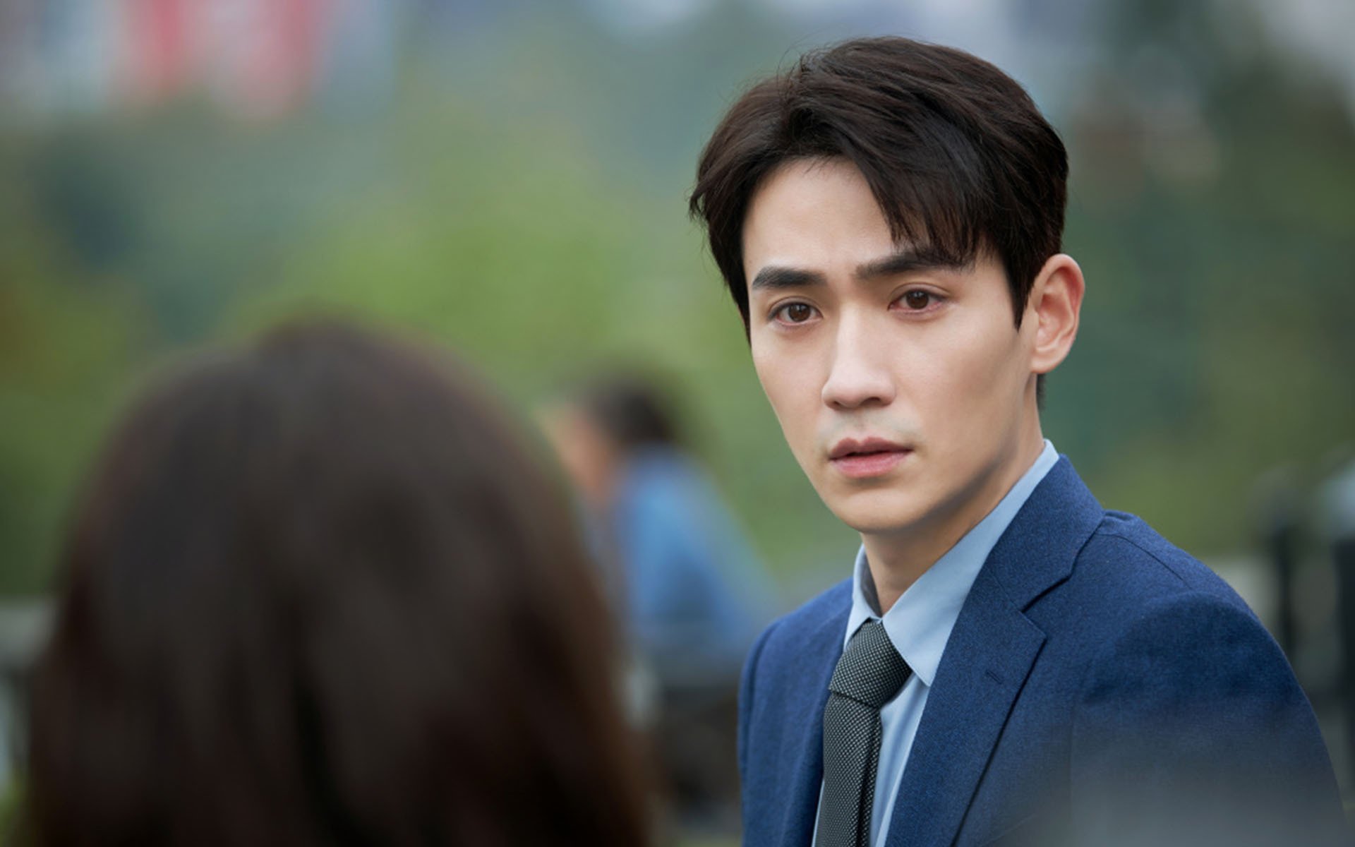 风暴席卷密尔沃基，纽约尼克斯如何以草根韧性掀翻雄鹿巨人