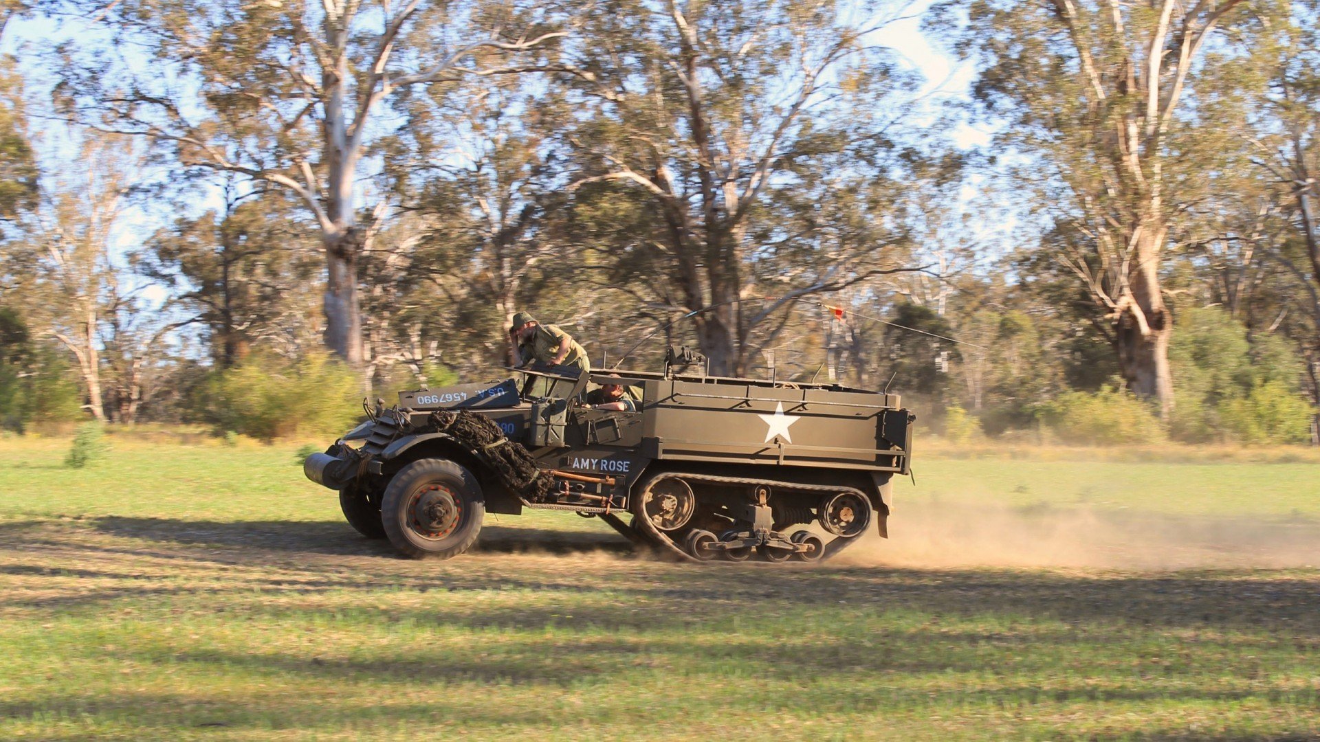 双线狂飙,绿茵悬念与篮下绝杀