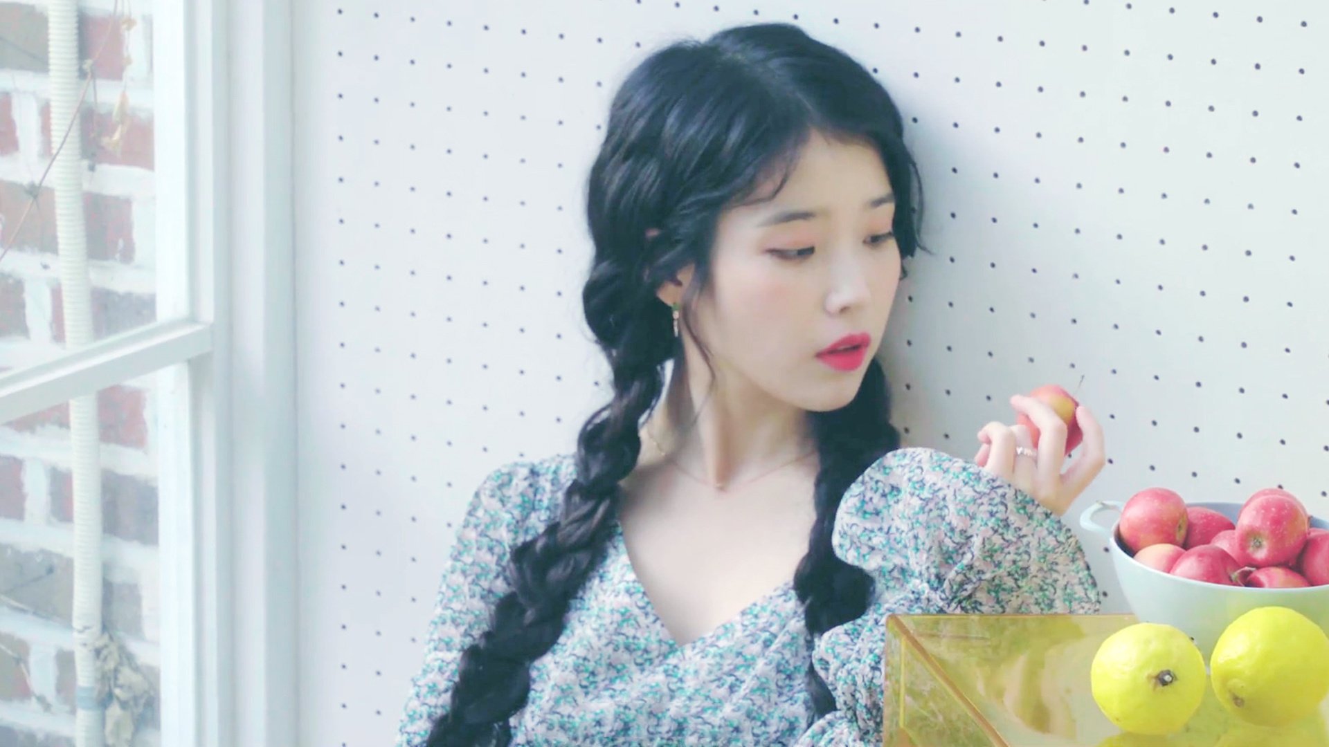 爱游戏官方-网如巨浪吞日月，孤星照夜擎天地